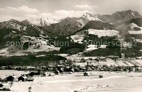 AK / Ansichtskarte Sonthofen_Oberallgaeu mit Rauhorn Imbergerhorn Breitenberg Rotspitze und Daumen Sonthofen Oberallgaeu