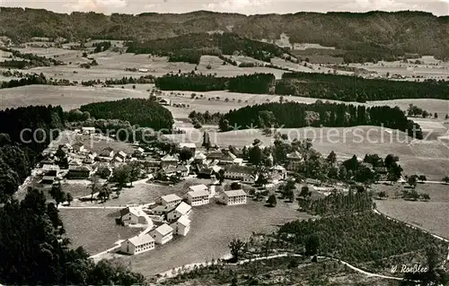 AK / Ansichtskarte Neutrauchburg Fuerstl Waldburg Zeilsche Kurverwaltung Fliegeraufnahme Neutrauchburg