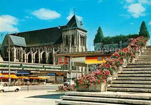 AK / Ansichtskarte Tours_Indre et Loire Eglise Saint Julien Rue Nationale Tours Indre et Loire