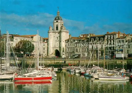 AK / Ansichtskarte La_Rochelle_Charente Maritime La Grosse Horloge Port La_Rochelle