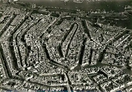 AK / Ansichtskarte Amsterdam_Niederlande Fliegeraufnahme Stadtzentrum Amsterdam_Niederlande