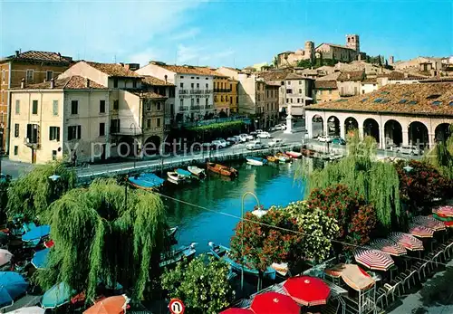 AK / Ansichtskarte Desenzano_Lago_di_Garda Binnenhafen Desenzano_Lago_di_Garda