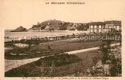 Val Andre Jardin public et les falaises de Chateau Tanguy Val Andre