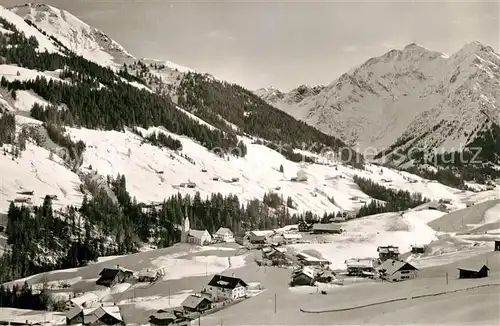 AK / Ansichtskarte Hirschegg_Kleinwalsertal_Vorarlberg Winterpanorama mit Hammerspitze Elferkopf und Zwoelferkopf Alpen Hirschegg_Kleinwalsertal