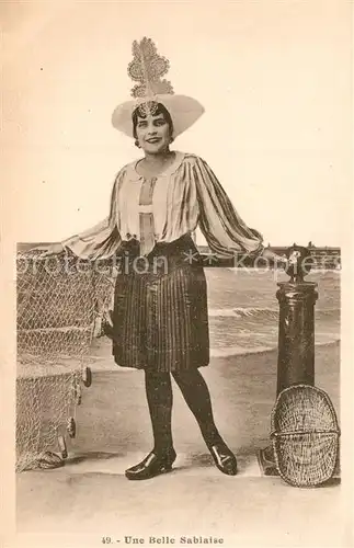 AK / Ansichtskarte Les_Sables d_Olonne Une Belle Sablaise Les_Sables d_Olonne