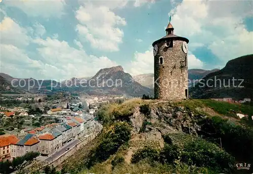 Tarascon sur Ariege Tour du Castela dominat la vallee Tarascon sur Ariege