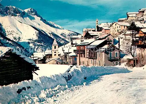 Saint Veran en hiver Vallee du Queyras Alpes Saint Veran