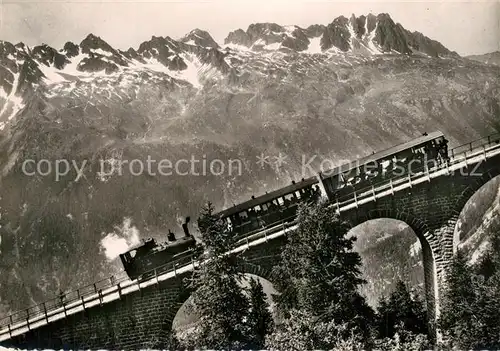 AK / Ansichtskarte Zahnradbahn Chemin de Fer a cremaillere du Montenvers Aiguilles Rouges  