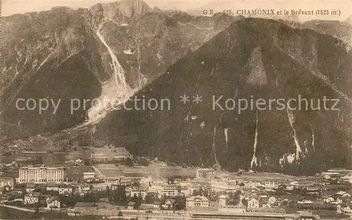 AK / Ansichtskarte Chamonix Vue generale et le Brevent Alpes Chamonix