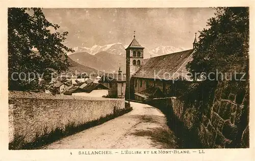 AK / Ansichtskarte Sallanches Eglise et le Mont Blanc Alpes Sallanches