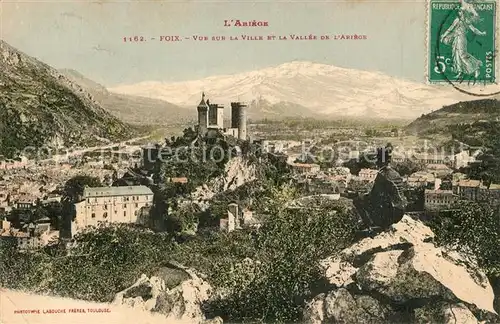 AK / Ansichtskarte Foix Vue sur la ville et Vallee de l Ariege Foix