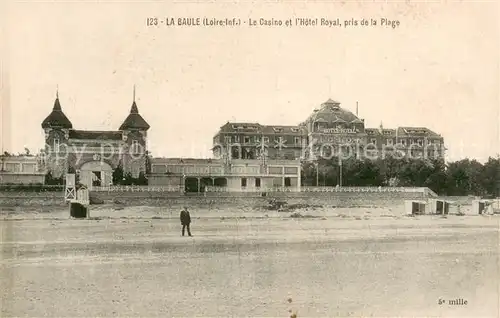 AK / Ansichtskarte La_Baule_sur_Mer Casino Hotel Royal vue prise de la plage La_Baule_sur_Mer