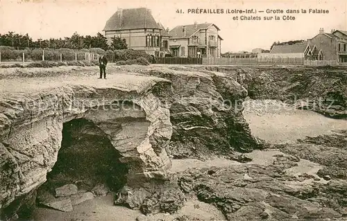 AK / Ansichtskarte Prefailles Grotte dans la Falaise et Chalets sur la Cote Prefailles