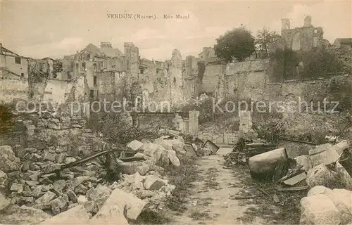 AK / Ansichtskarte VERDUN_Meuse Rue Mazel detruite Ruines Grande Guerre Truemmer 1. Weltkrieg Verdun Meuse