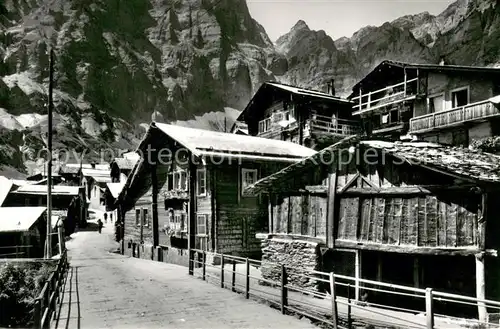 AK / Ansichtskarte Leukerbad Dorfpartie gegen die Gemmi Berner Alpen Leukerbad