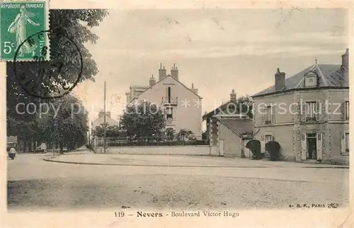 AK / Ansichtskarte Nevers_Nievre Boulevard Victor Hugo Nevers Nievre