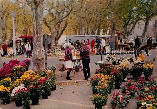 AK / Ansichtskarte Saint_Tropez_Var March? foreign Saint_Tropez_Var