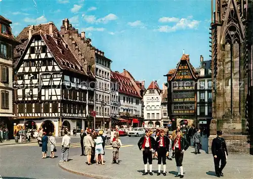 AK / Ansichtskarte Strasbourg_Alsace Place de la Cathedrale Strasbourg Alsace