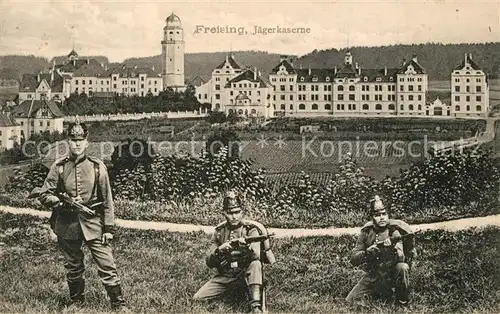 AK / Ansichtskarte Freising_Oberbayern Jaegerkaserne Soldaten Freising Oberbayern