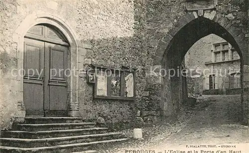 AK / Ansichtskarte Perouges Eglise et la Porte den Haut Perouges