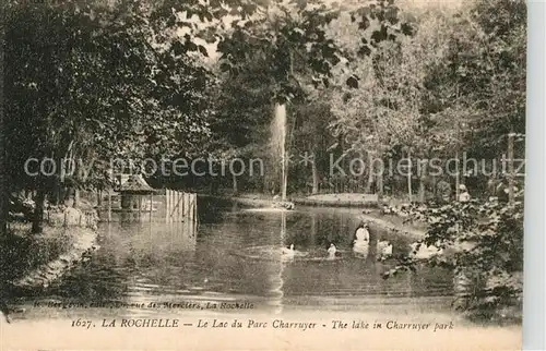 AK / Ansichtskarte La_Rochelle_Charente Maritime Le Lac du Parc Charruyer  La_Rochelle