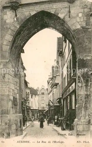 AK / Ansichtskarte Auxerre Rue de l Horloge Auxerre