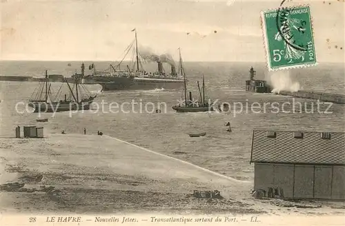 AK / Ansichtskarte Le_Havre Nouvelles Jetees Transatlantique sortant du Port Le_Havre
