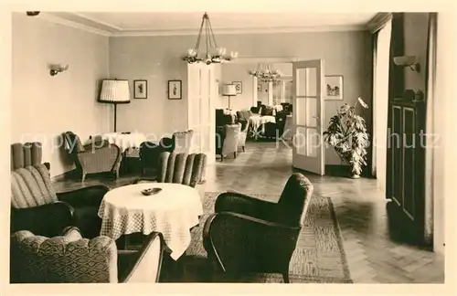 AK / Ansichtskarte Friedrichroda FDGB Erholungsheim Walter Ulbricht Klubraeume Friedrichroda