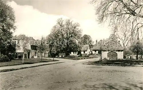 AK / Ansichtskarte Feldberg_Mecklenburg Am Amtsplatz Handabzug Feldberg_Mecklenburg