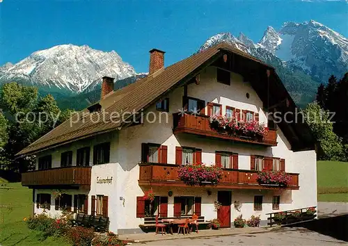 AK / Ansichtskarte Ramsau_Berchtesgaden Gaestehaus Leiererhof mit Blick zum Watzmann und Hochkalter Berchtesgadener Alpen Ramsau Berchtesgaden