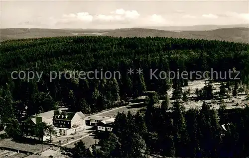 AK / Ansichtskarte Fleckenberg Fliegeraufnahme Jagdhaus Wiese Hotel Pension Fleckenberg