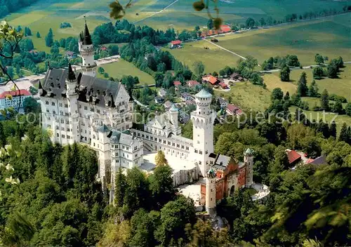 AK / Ansichtskarte Hohenschwangau Fliegeraufnahme Schlo? Neuschwanstein Hohenschwangau