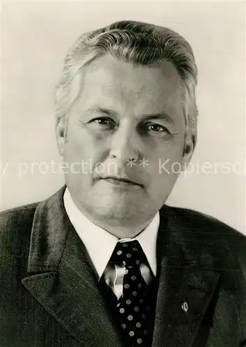 AK / Ansichtskarte Politiker Werner Felfe Politiker