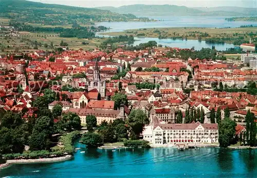 AK / Ansichtskarte Konstanz_Bodensee Fliegeraufnahme mit M?nster und Inselhotel Konstanz_Bodensee