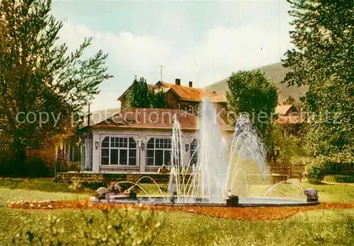 AK / Ansichtskarte Tabarz Theodor Neubauer Park mit Lesehalle Tabarz