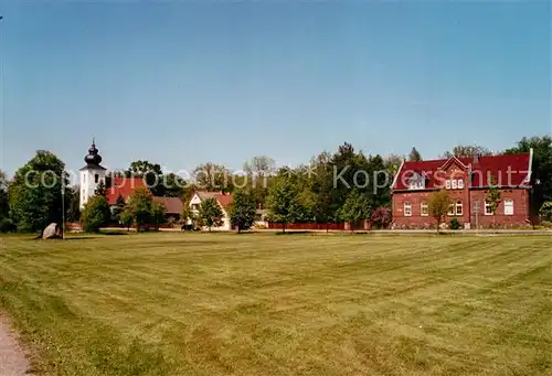 AK / Ansichtskarte Burgkemnitz Barockkirche und ehem Pfarrei Burgkemnitz