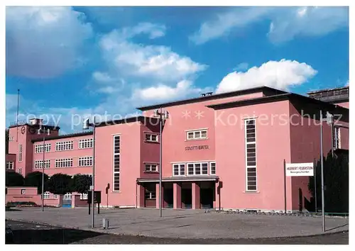 AK / Ansichtskarte Luckenwalde Bauernensemble Stadttheater Schule Luckenwalde