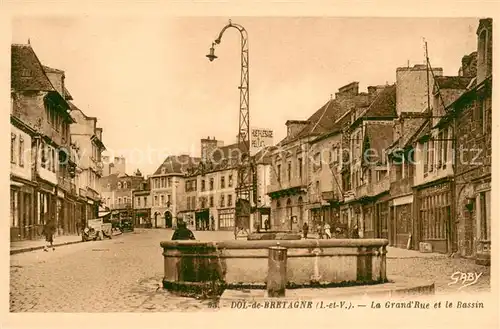 AK / Ansichtskarte Dol de Bretagne Grande Rue et le bassin Dol de Bretagne