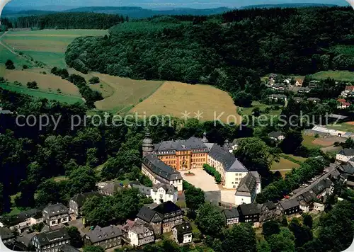 AK / Ansichtskarte Bad_Berleburg Schloss Fliegeraufnahme Bad_Berleburg