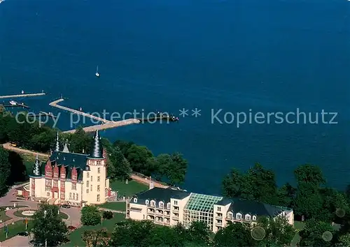 AK / Ansichtskarte Klink_Waren Fliegeraufnahme Schloss Klink  Klink Waren