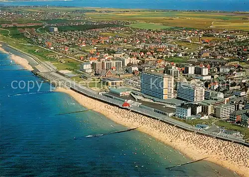 AK / Ansichtskarte Westerland_Sylt Kurzentrum Fliegeraufnahme Westerland_Sylt