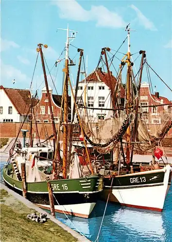 AK / Ansichtskarte Greetsiel Am Hafen Greetsiel
