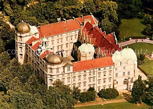 AK / Ansichtskarte Celle_Niedersachsen Schloss Fliegeraufnahme Celle_Niedersachsen