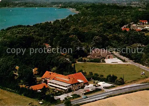 AK / Ansichtskarte Aue_Ammerland Fliegeraufnahme mit Pension Renken Aue_Ammerland