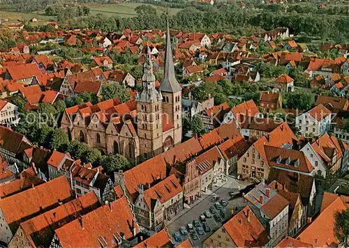 AK / Ansichtskarte Lemgo Markt mit Rathaus und St Nikolai Fliegeraufnahme Lemgo