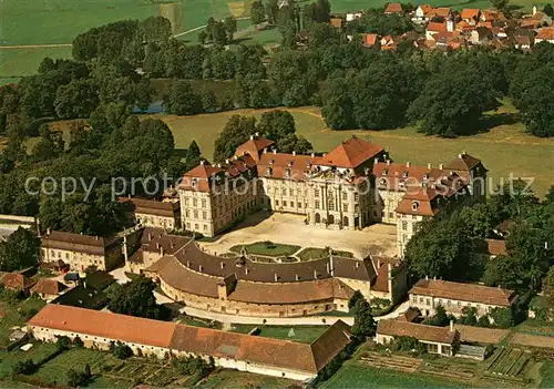 AK / Ansichtskarte Pommersfelden Schloss Weissenstein Fliegeraufnahme Pommersfelden