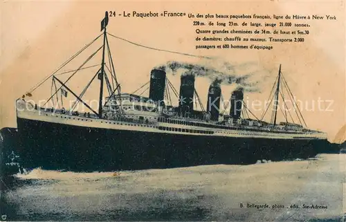 AK / Ansichtskarte Dampfer_Oceanliner Paquebot France  