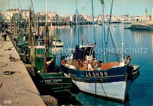 AK / Ansichtskarte Les_Sables d_Olonne Vue generale du port Les_Sables d_Olonne