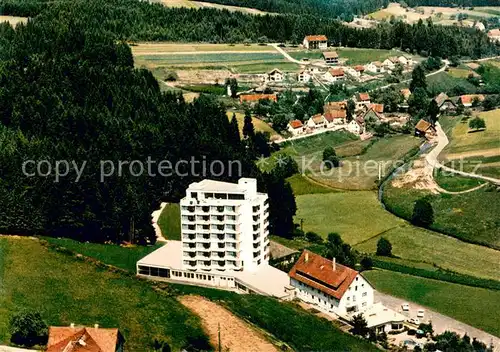 AK / Ansichtskarte Luetzenhardt Hotel Sonnenhof Luftkurort im Schwarzwald Fliegeraufnahme Luetzenhardt