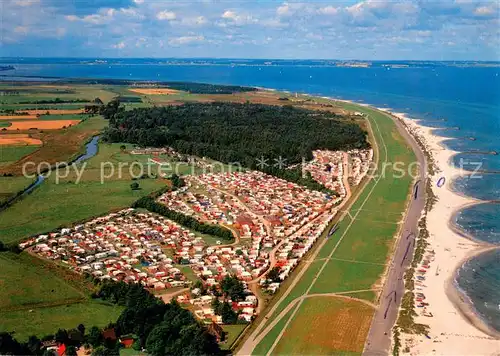 AK / Ansichtskarte Heidkate_Schoenberg Campingplatz Strand Fliegeraufnahme Heidkate Schoenberg